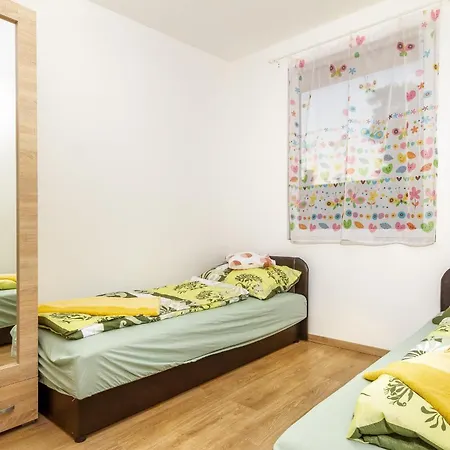 Apartment Kisvasut Vendeghaz Balatonfenyves
