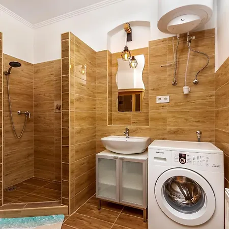 Kisvasut Vendeghaz Apartment Balatonfenyves