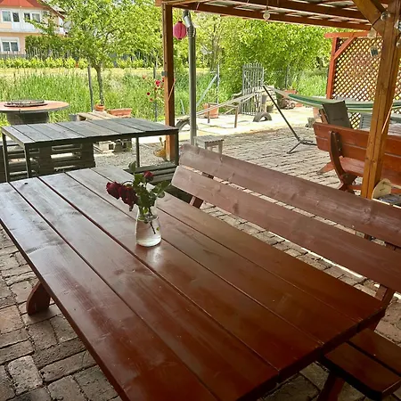 Kisvasut Vendeghaz Διαμέρισμα Balatonfenyves