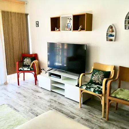 Kisvasut Vendeghaz Apartment *